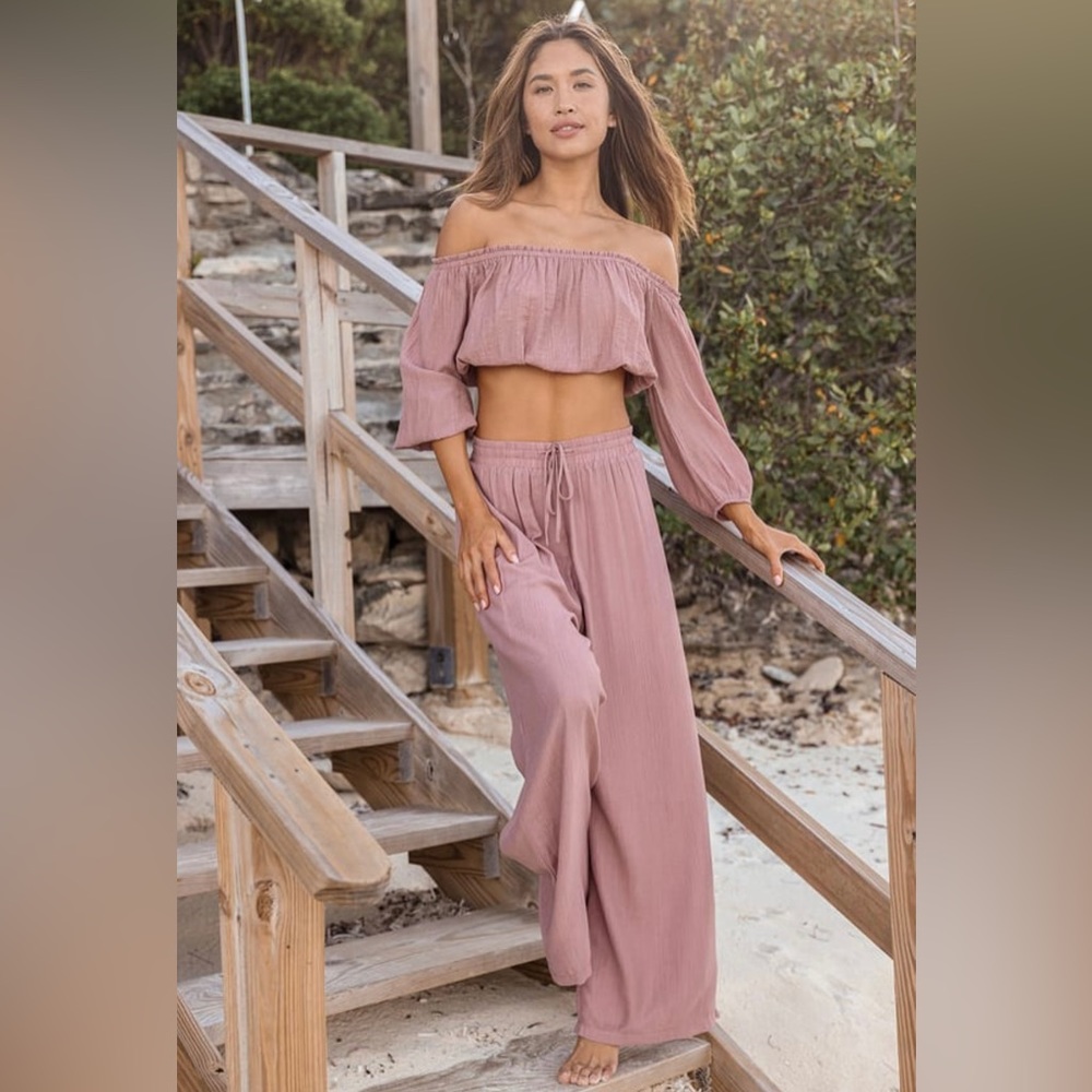 Two piece set